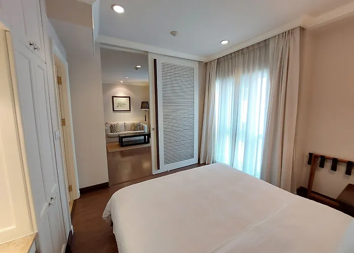 At 21 Saladaeng Aparthotel Bangkok
